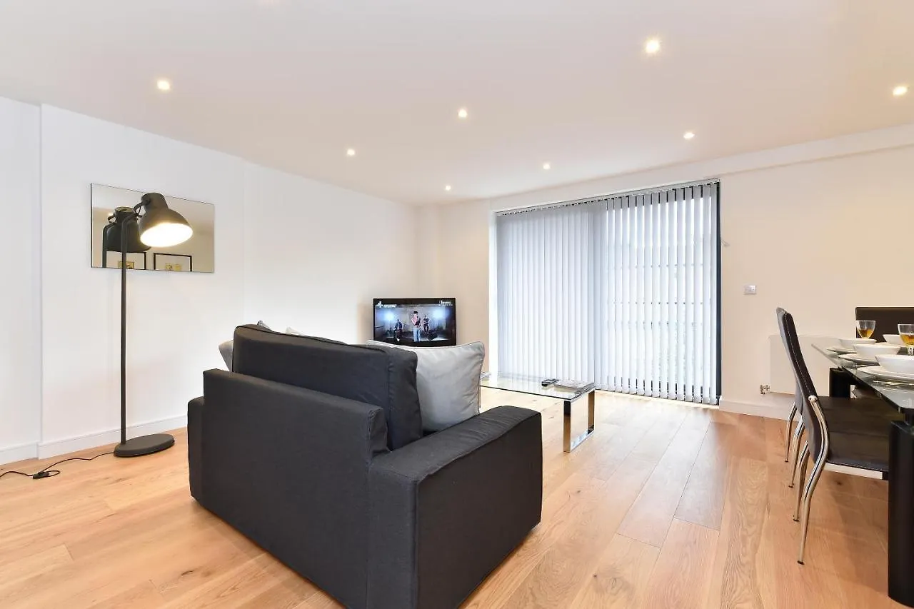 Shoreditch London Apartments 0*,